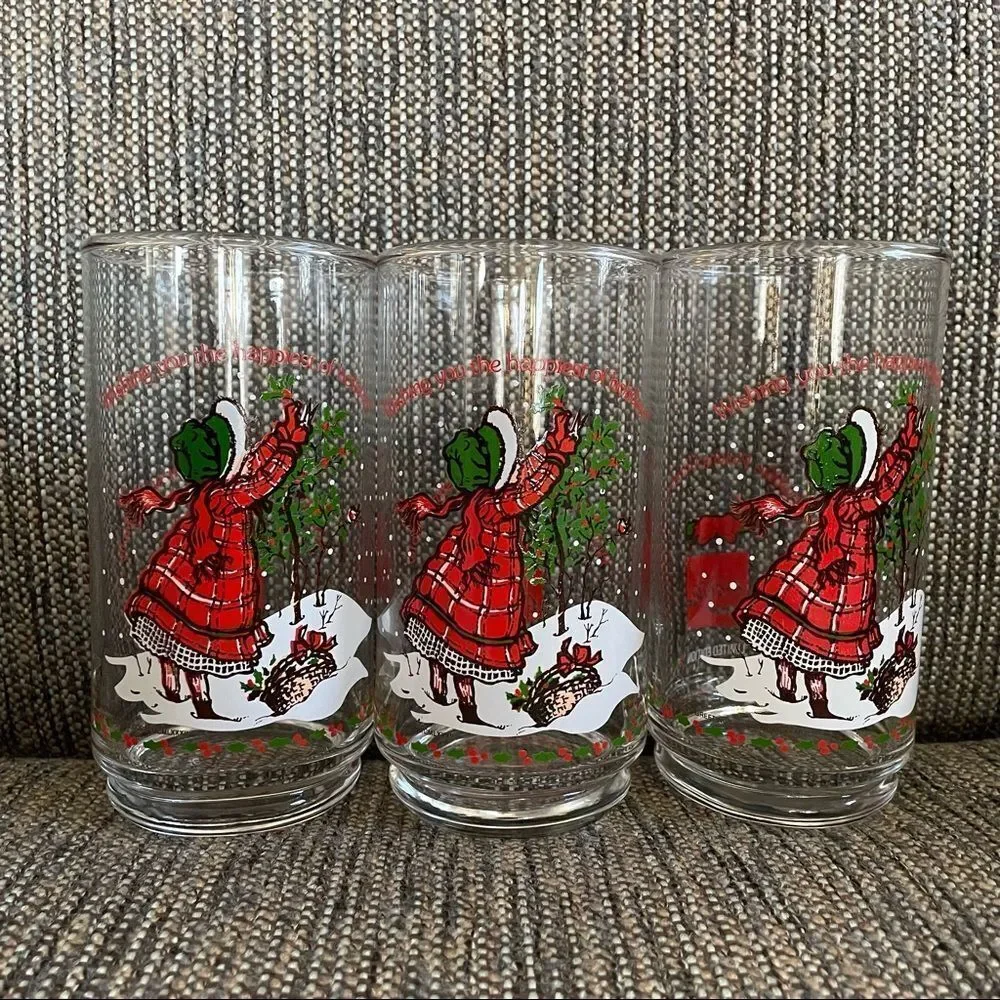 3 Vintage 1982 Holly Hobbie American Greetings Holiday Drinking Glasses Coca Col